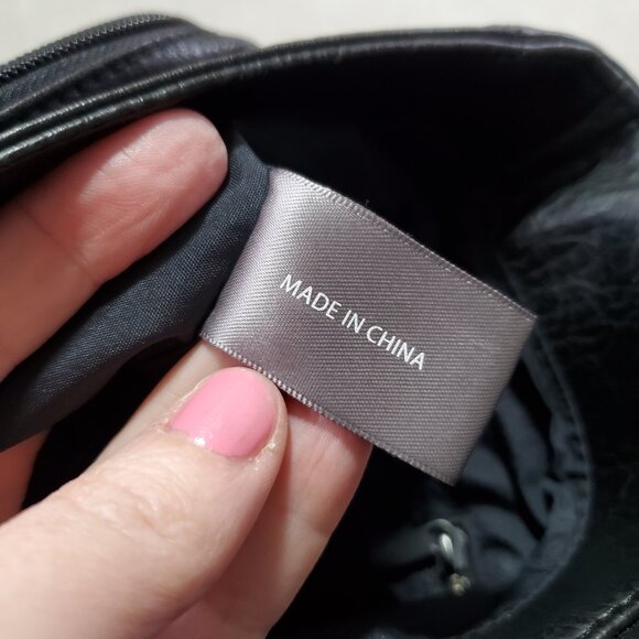 MATT & NAT Narrow Messenger Bag Briefcase Vegan Leather Press Lock Buckle Black - Picture 12 of 16